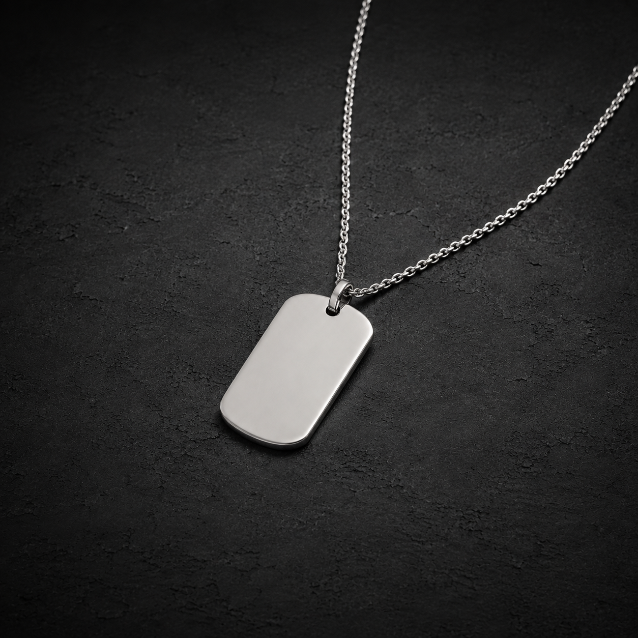 MINIMAL DOG TAG PENDANT