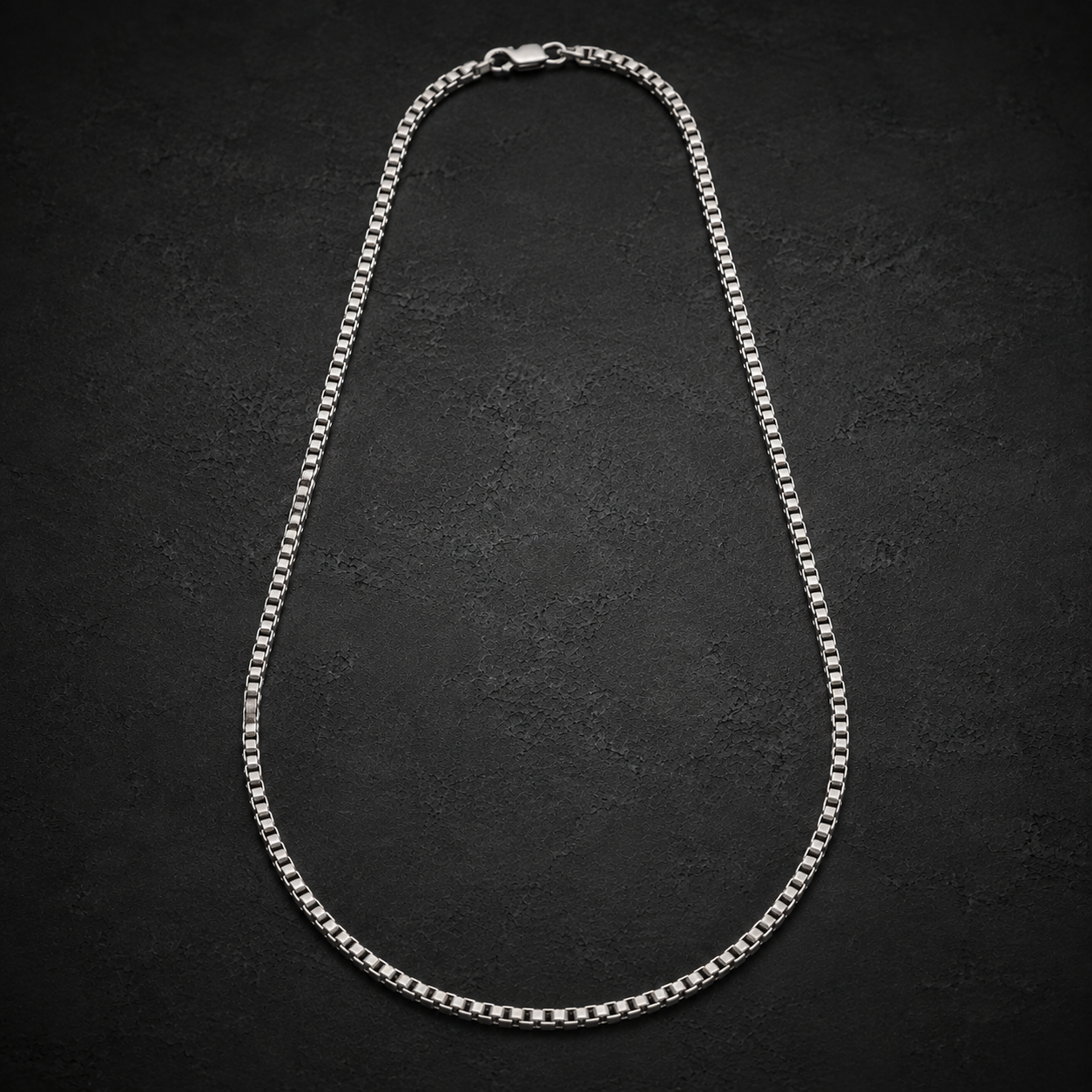BOX NECKLACE
